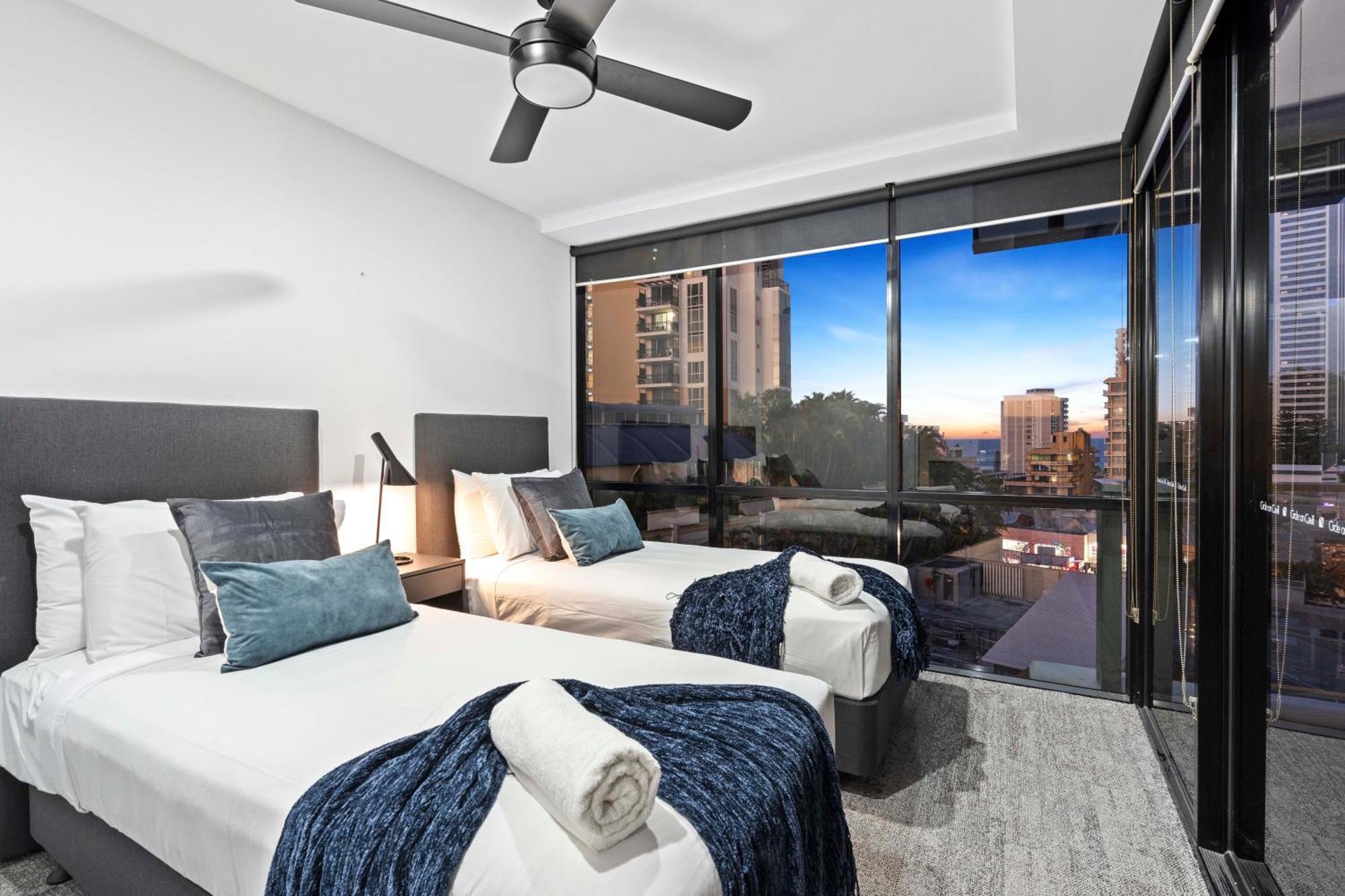 Circle On Cavill - Self Contained & Privately Managed Apartments - Wow Stay Gold Coast Exteriér fotografie