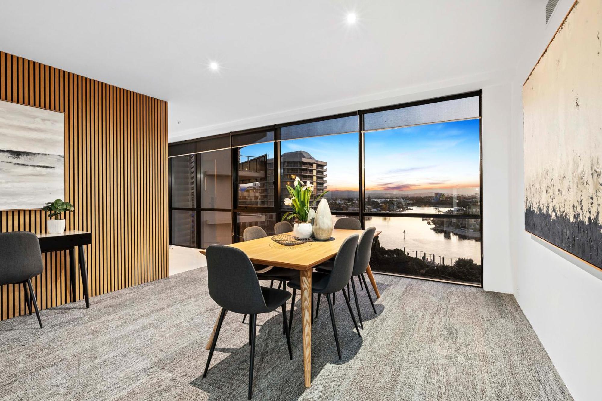 Circle On Cavill - Self Contained & Privately Managed Apartments - Wow Stay Gold Coast Exteriér fotografie