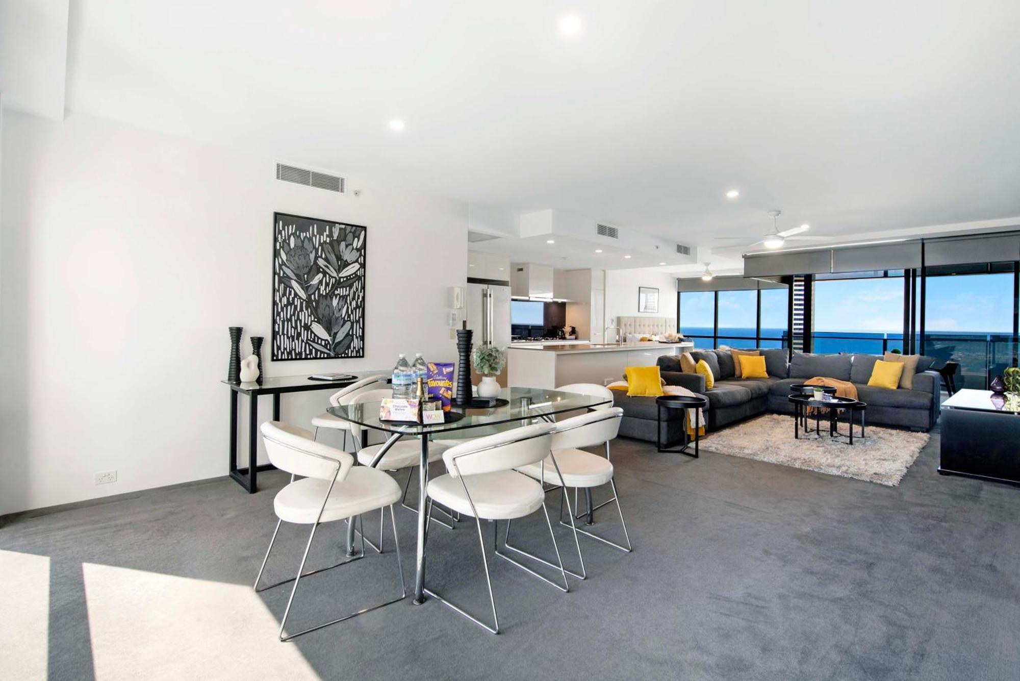 Circle On Cavill - Self Contained & Privately Managed Apartments - Wow Stay Gold Coast Exteriér fotografie