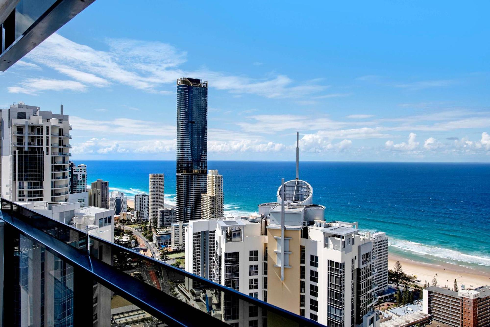Circle On Cavill - Self Contained & Privately Managed Apartments - Wow Stay Gold Coast Exteriér fotografie