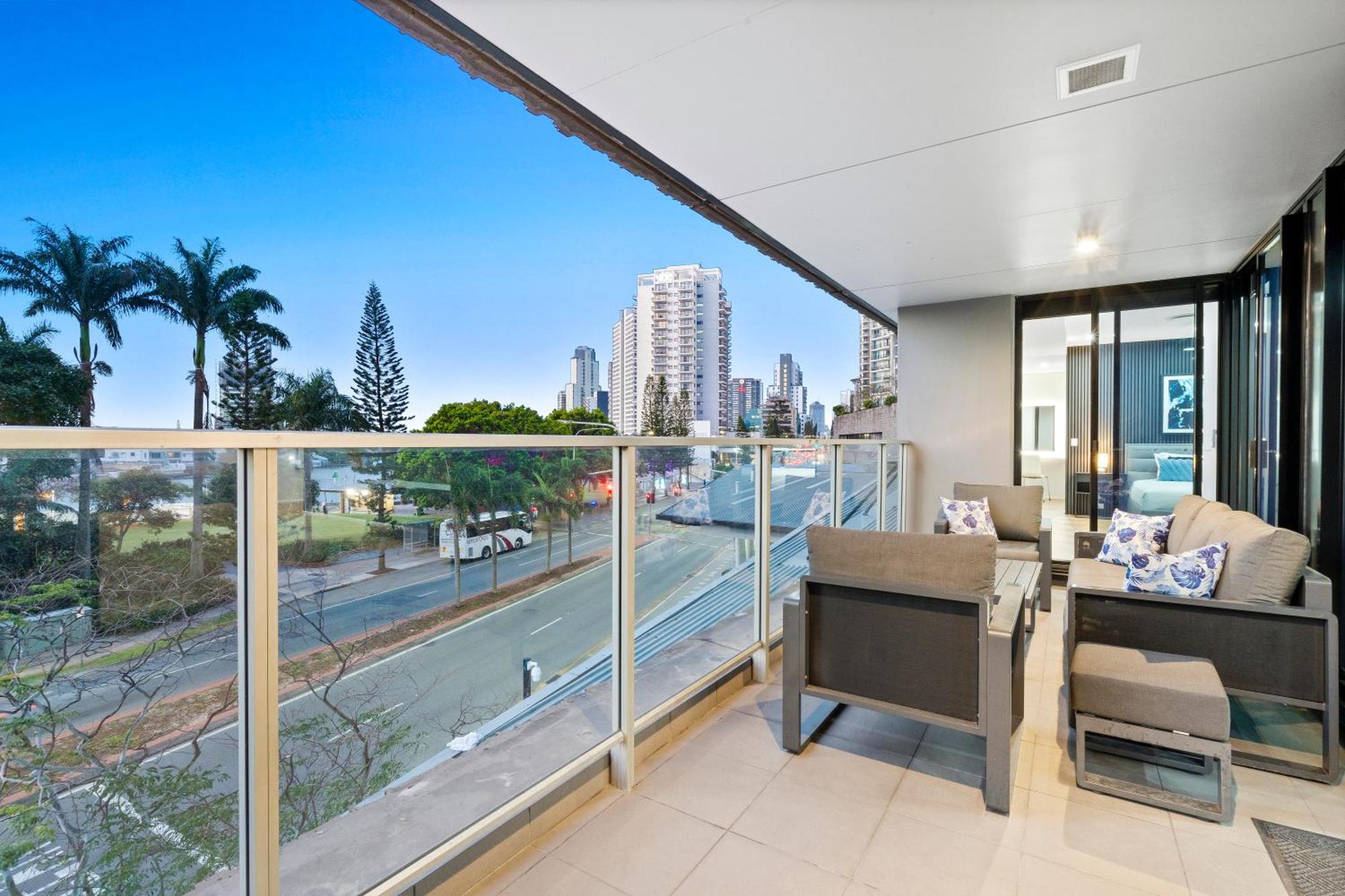Circle On Cavill - Self Contained & Privately Managed Apartments - Wow Stay Gold Coast Exteriér fotografie