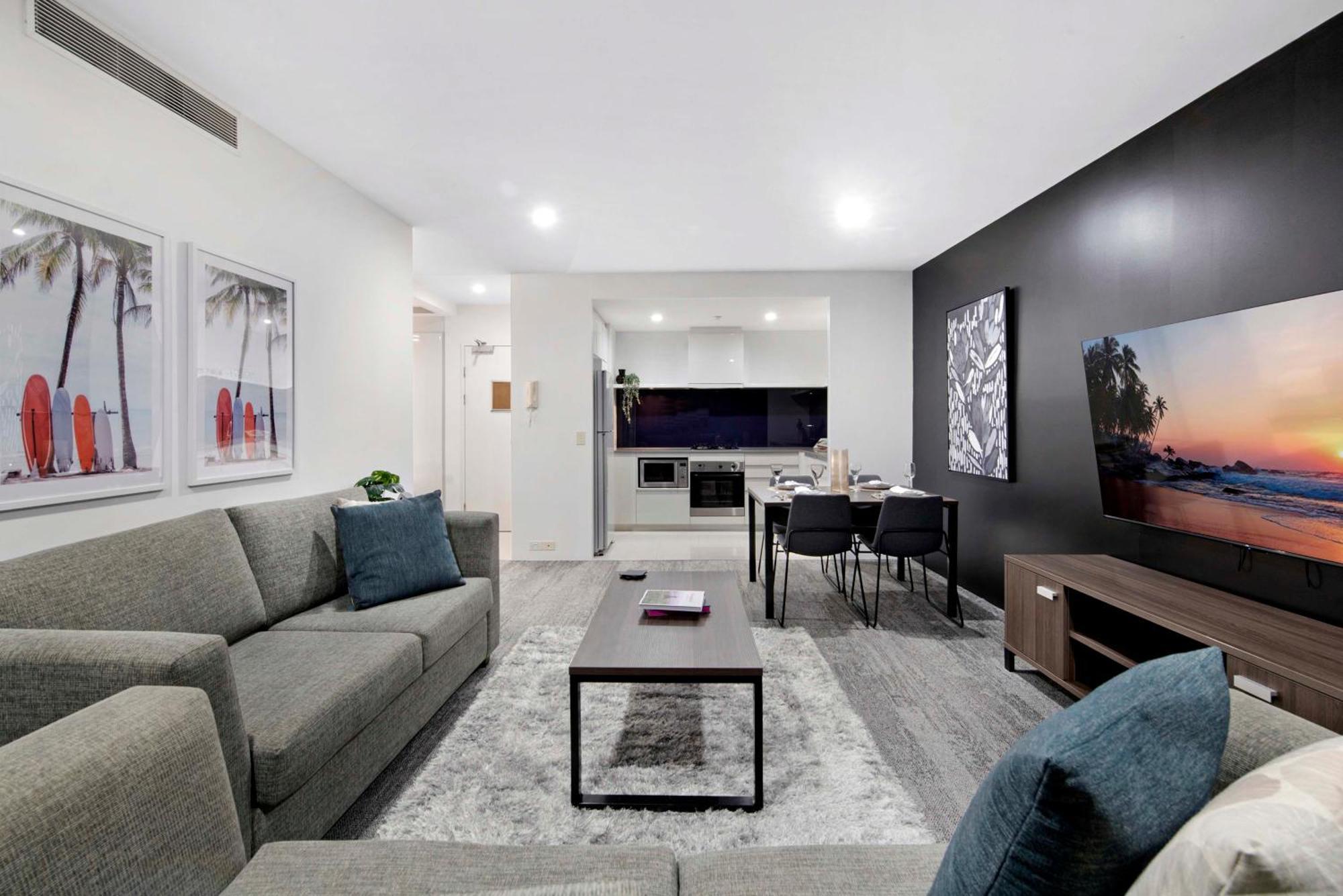 Circle On Cavill - Self Contained & Privately Managed Apartments - Wow Stay Gold Coast Exteriér fotografie